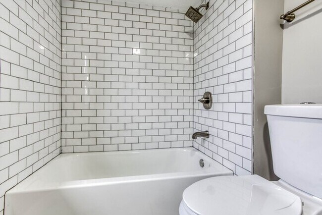 102 S Wolfe St Unit 1