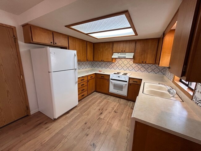 Photo - 3068 Milhoan Dr