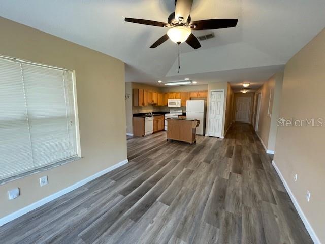 Photo - 116 Wellwood Ln