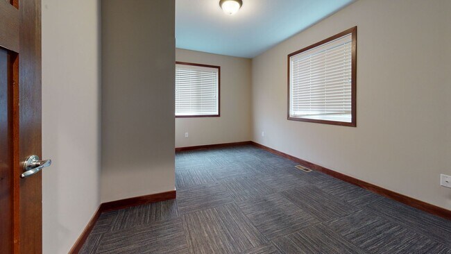 Photo - 959 17th Ave SE Unit #2