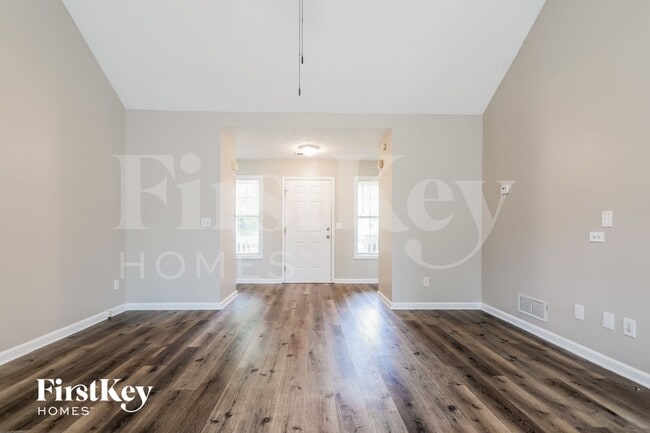 1370 Summer Lake Terrace SW