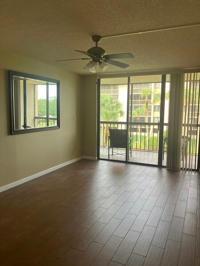 Photo - 3006 Caring Way Unit 331