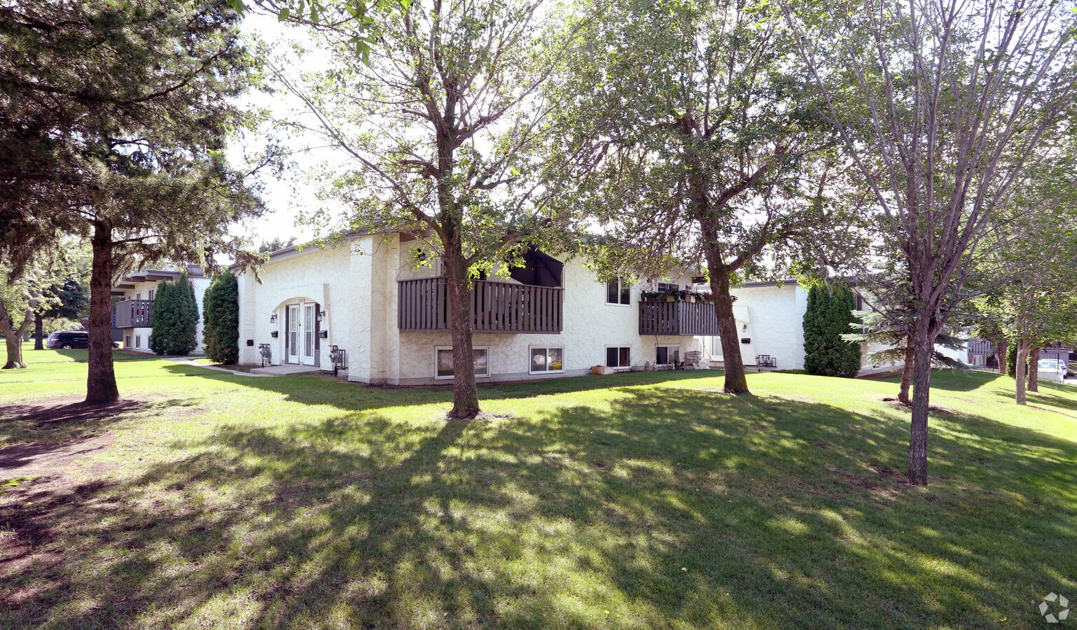 Riverbend Villas - Riverbend Villas