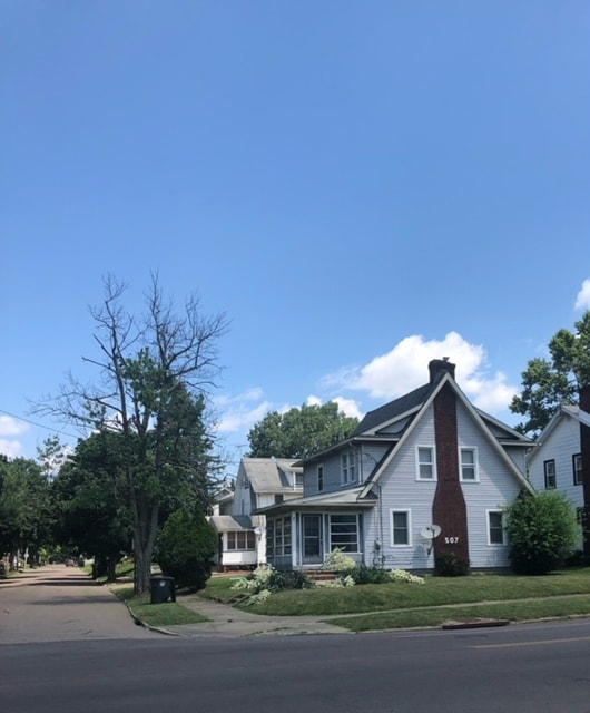 Building Photo - 507 E Archwood Ave Rental
