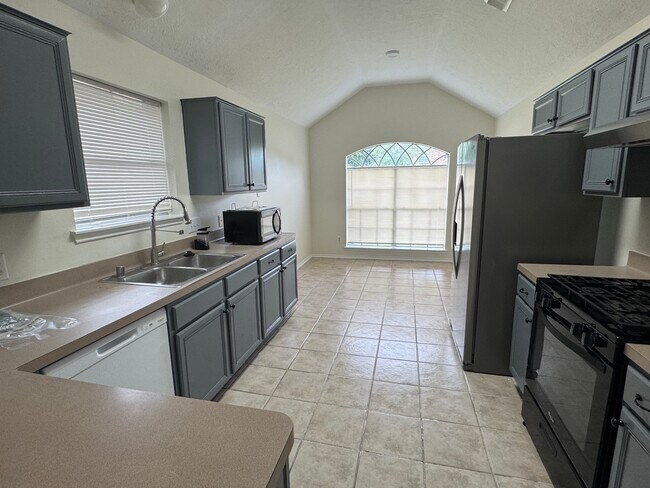 Photo - 21111 Woodland Green Dr