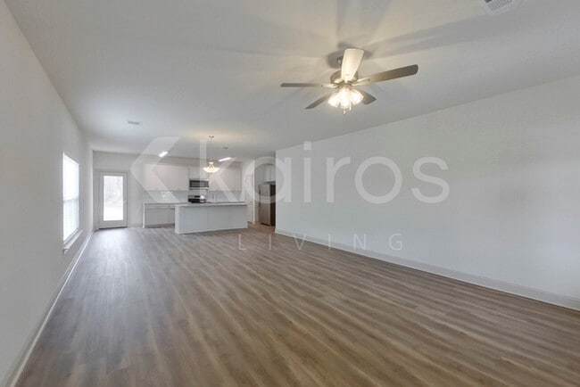 Photo - 8118 S Hendrick Dr