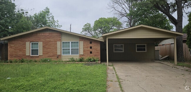 Building Photo - 3105 Dartmouth Dr Rental