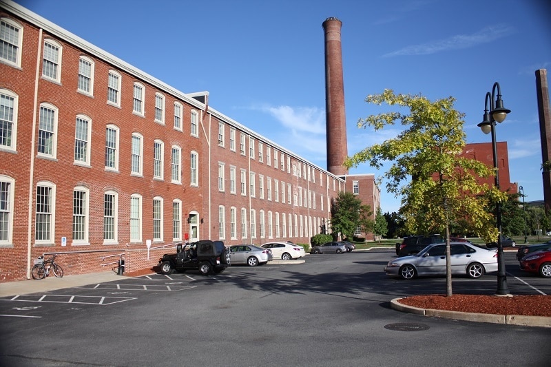 Photo - 35 Riverwalk Way (Lowell, MA)