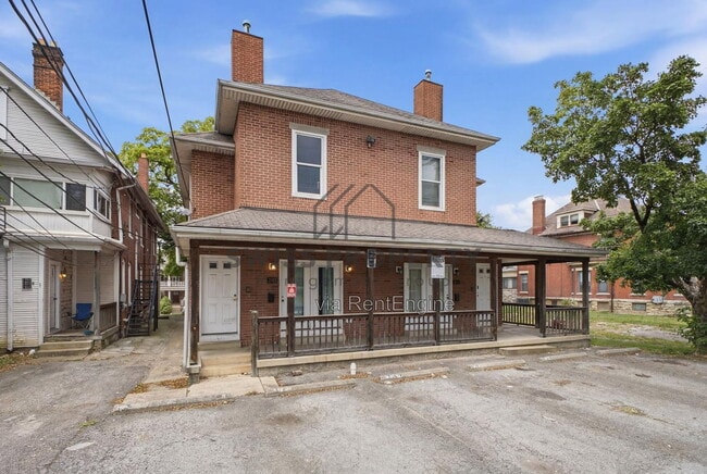 Photo - 275 E 16th Ave