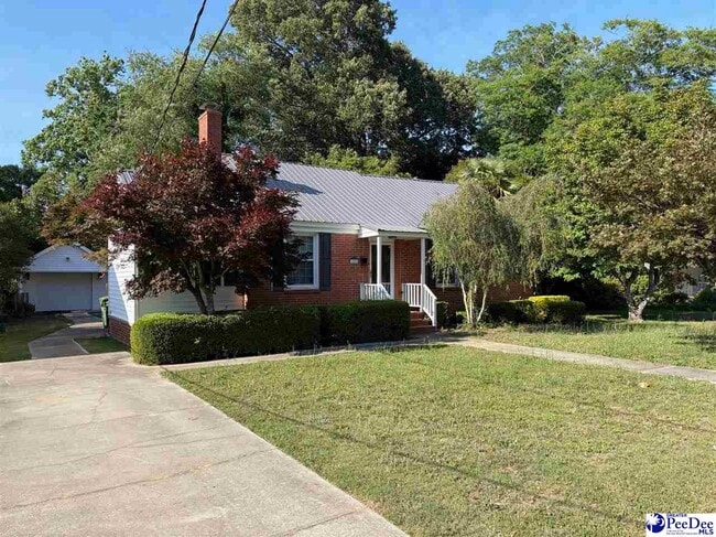 Photo - 1001 W Cedar St