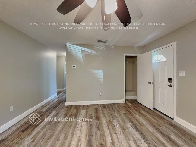 Photo - 1098 E Harrison St