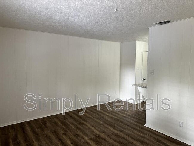 Photo - 2002 Washington St