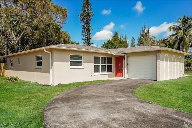 Building Photo - 7311 Louise Dr Rental