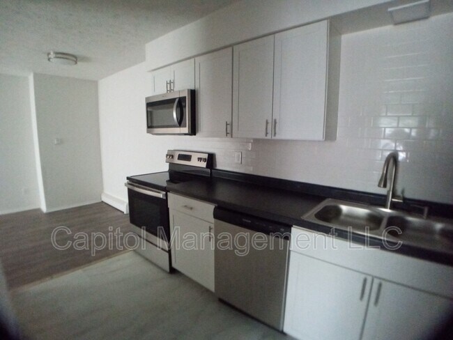 Photo - 5540 Kaynorth Rd Unit 4