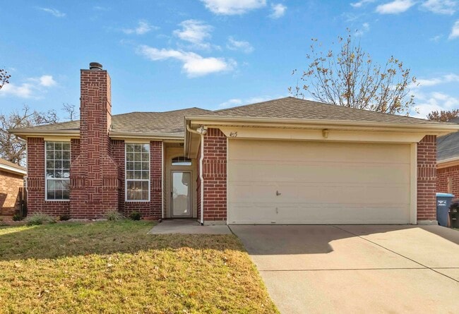 Photo - 425 Kelley Ct