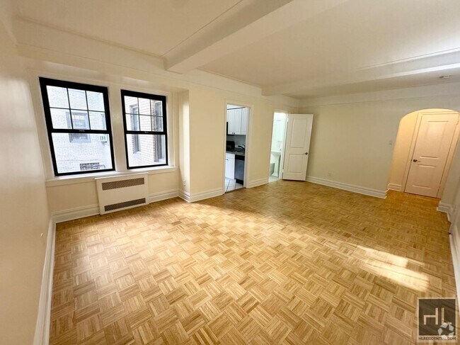 Building Photo - Christopher Street Unit 2C Rental