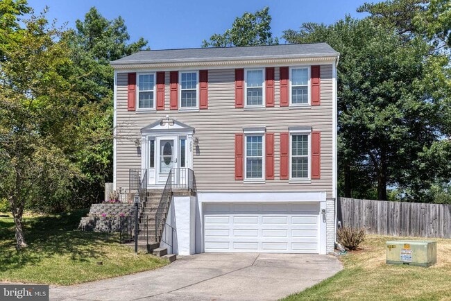 Building Photo - 7904 Severn Hills Way Rental