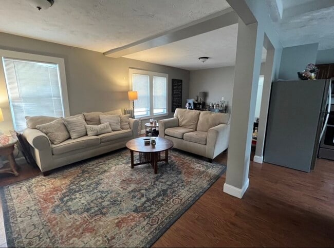 Building Photo - 28 Gordon St Unit 28