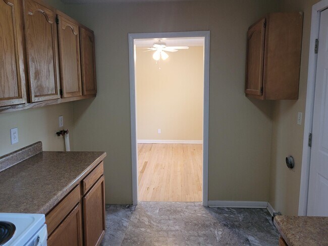 Photo - 101 Sheridan Cir