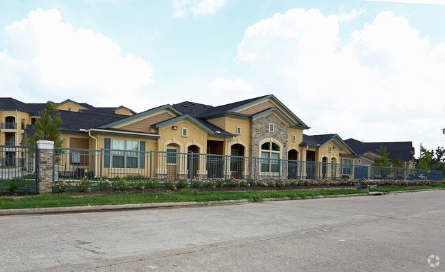 Villages at Cypress