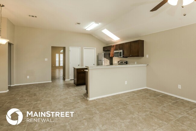 Photo - 1524 Powder Horn Ln