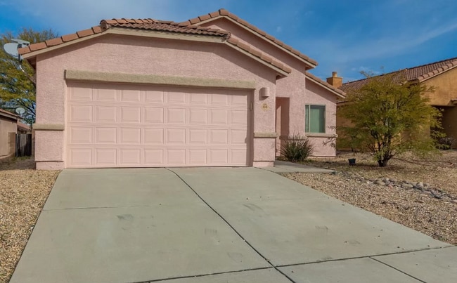 Photo - 44 W Eric Dorman St