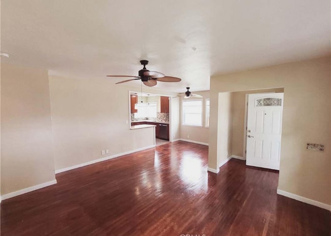 Photo - 6129 Myrtle Avenue