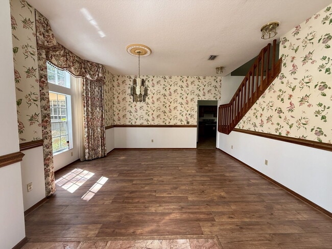 Photo - 124 Estates Cir