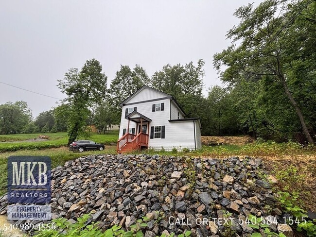 Photo - 811 Montvue Rd