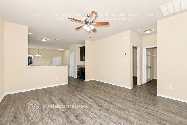 1804 Village Park Trail