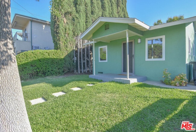 Photo - 2657-2657 Piedmont Ave