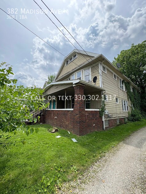 Photo - 382 Madison Ave