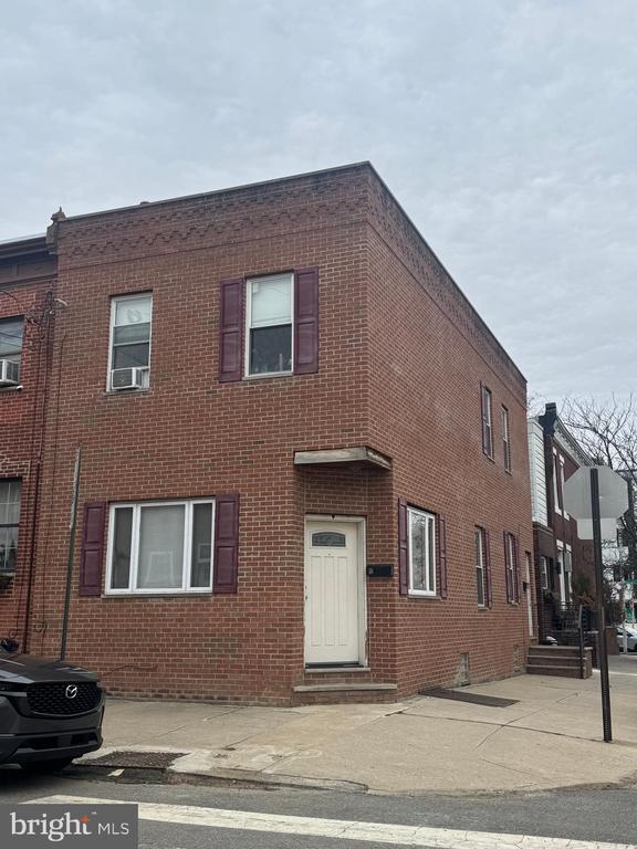 Photo - 1951 S 4th St Unit 1