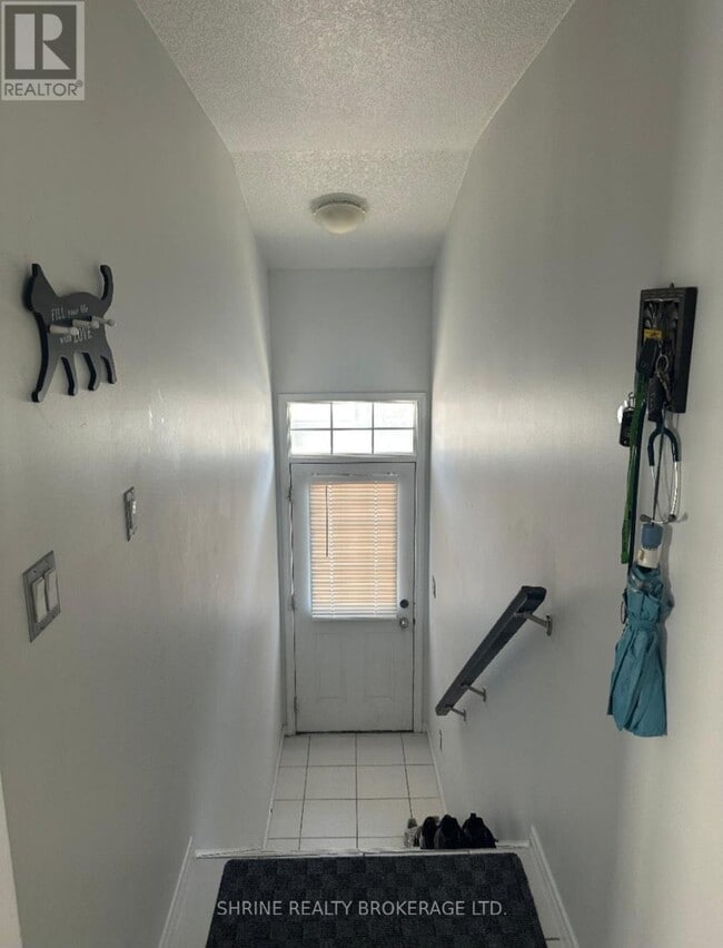 Photo - 3200 Singleton Ave