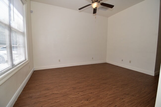 Photo - Hidden Oaks Apartments Unit 2432 W. Barnett Springs Ave.