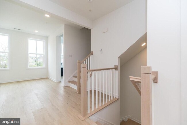 Photo - 105 Brianna Ct