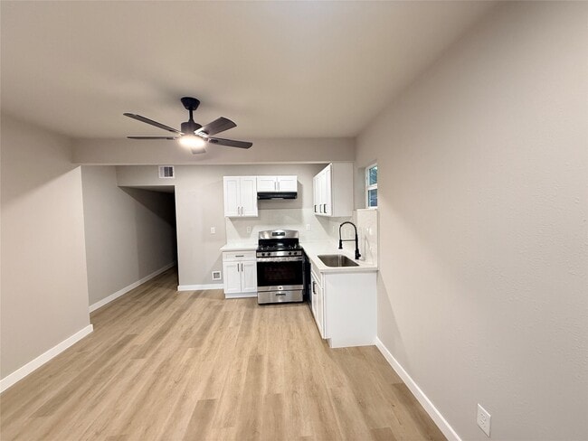 Photo - 5238 Pease St Unit 2