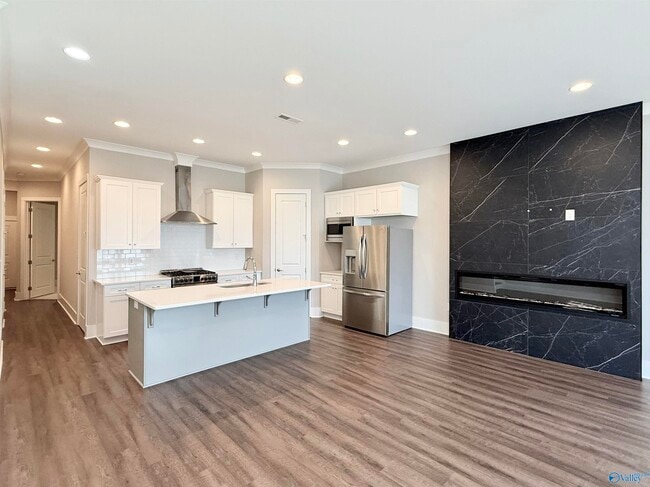 Photo - 190 Kearny St