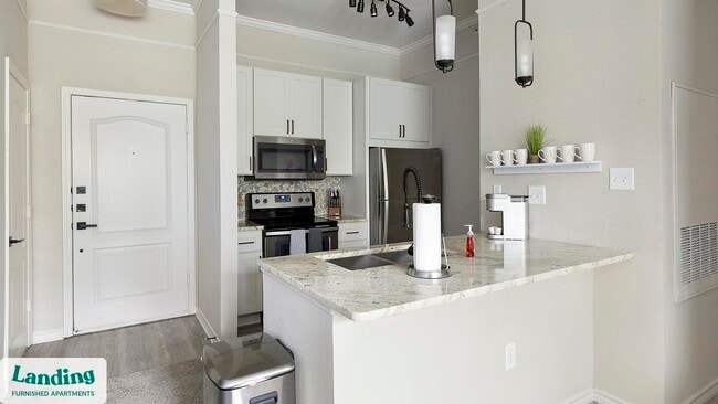 Photo - 6101 N Riverside Dr Unidad 11-136.1411215