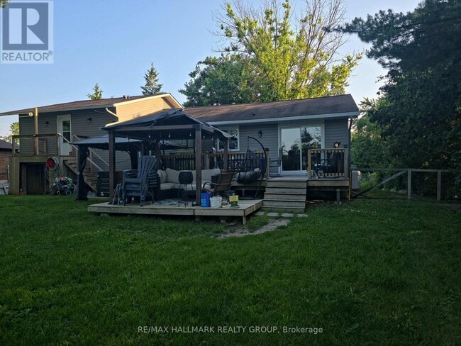 Photo - 244 Kedey St