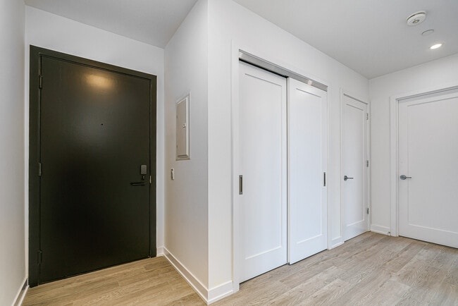Photo - 2946 Dundas St W Unit 509