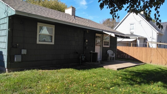 Photo - 936 N L St