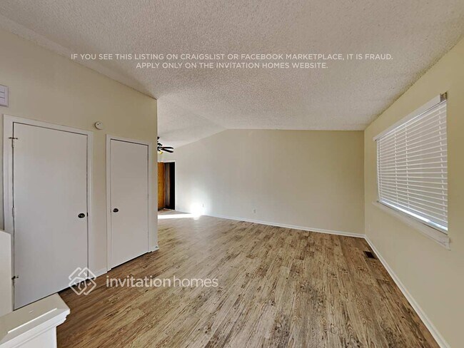 Photo - 5003 S Richfield Cir