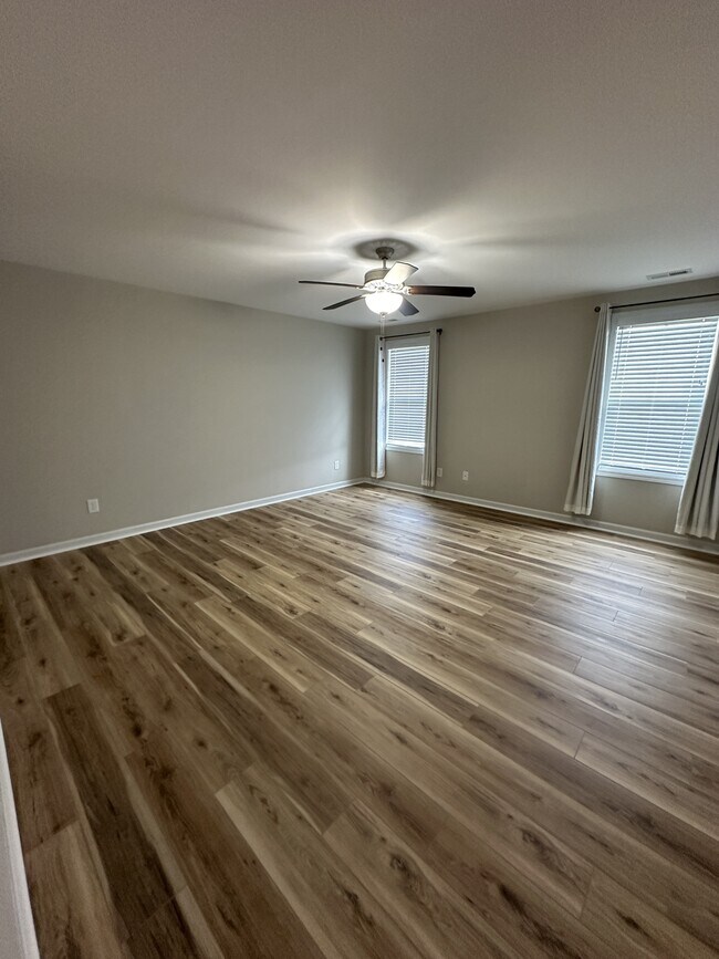 Photo - 117 Courtland Dr