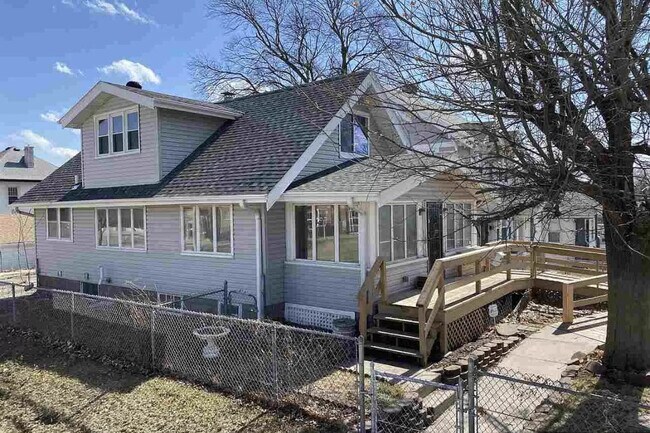 Photo - 2723 N 45th St House