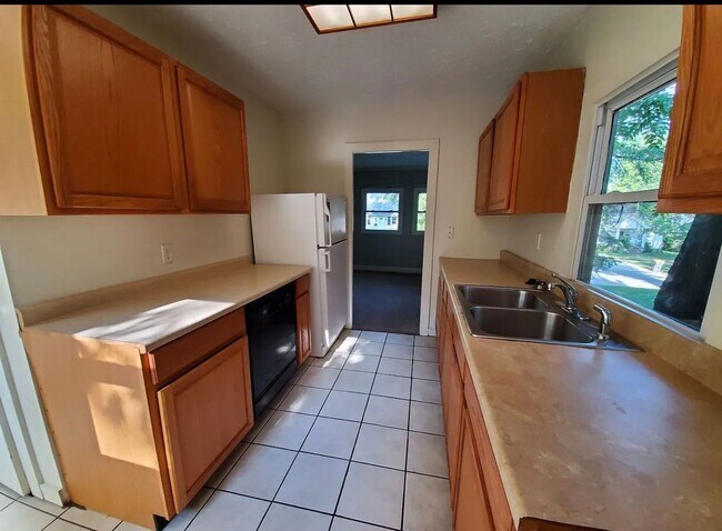 Photo - Jacobs school of music - 3BR