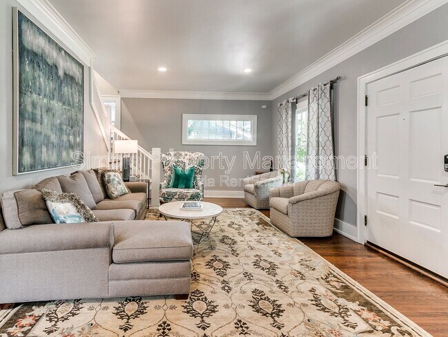 Photo - 223 NW 21st St