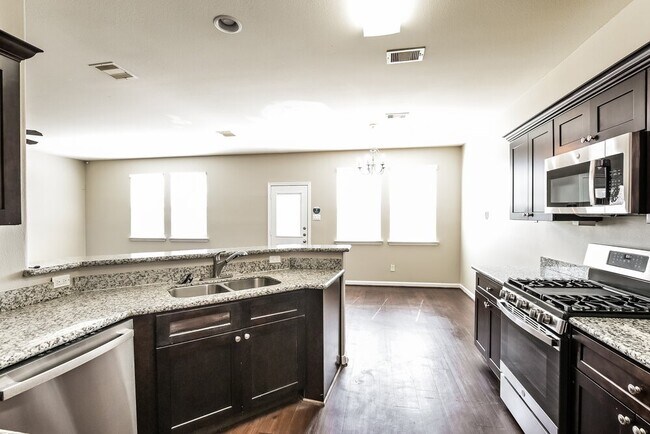Photo - 2622 Mesquite Ridge Dr