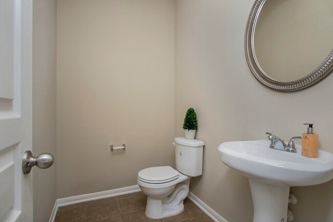 Photo - 2209 Onyx Ct