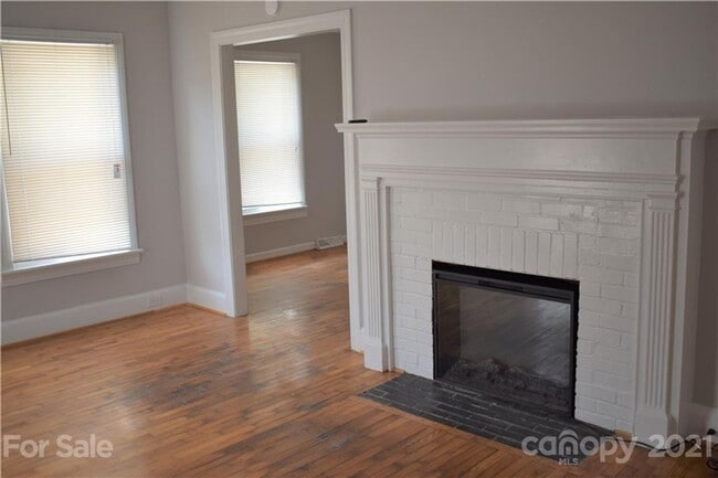 Photo - Charming 2-BR Brick Home with a Yard, and everything you need – Minutes from Downtown!